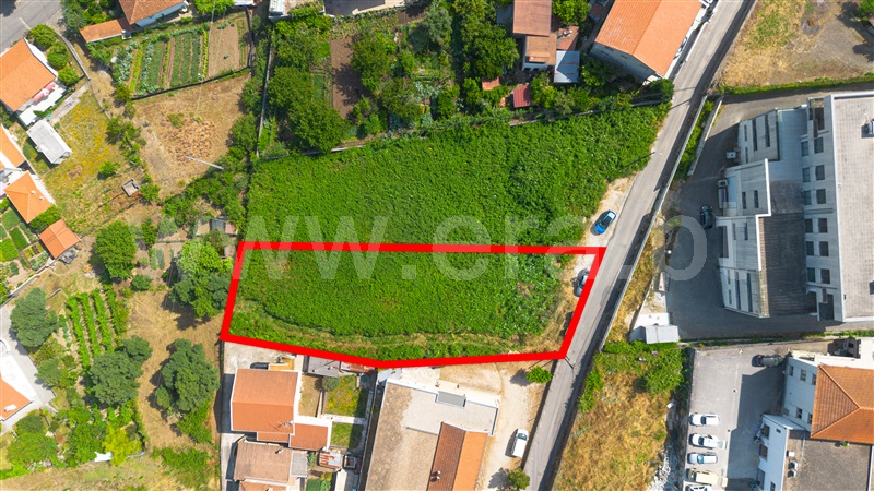 Terreno para Construção / Felgueiras, Vila Verde e Santão