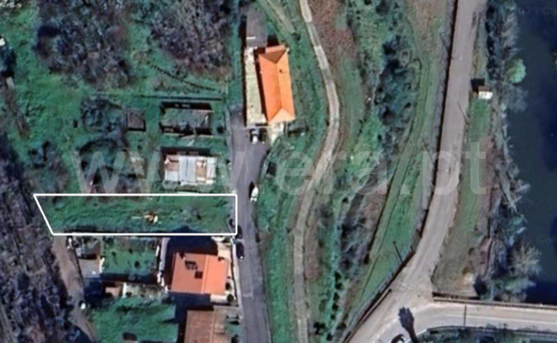 Land for sale in Gondomar, Portugal — €57,500