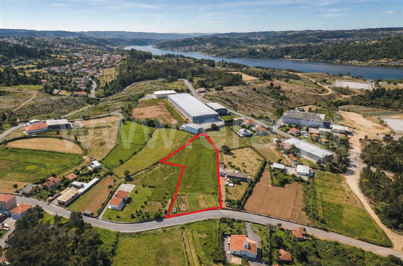 Terreno para Construção / Gondomar, Foz do Sousa