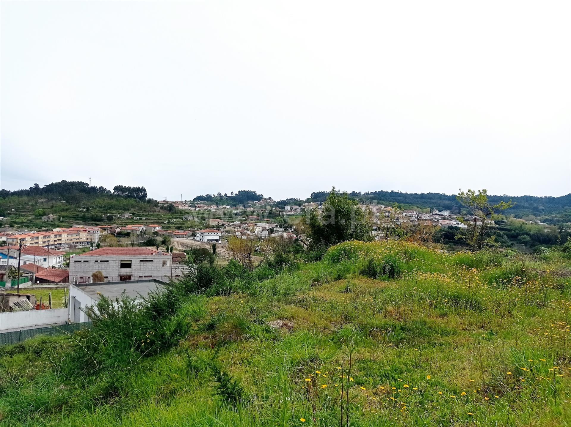 Land for sale in Guimarães, Portugal — €92,500