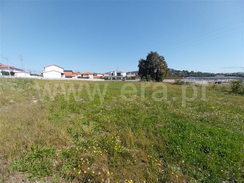 Terreno para Construção / Guimarães, Ponte
