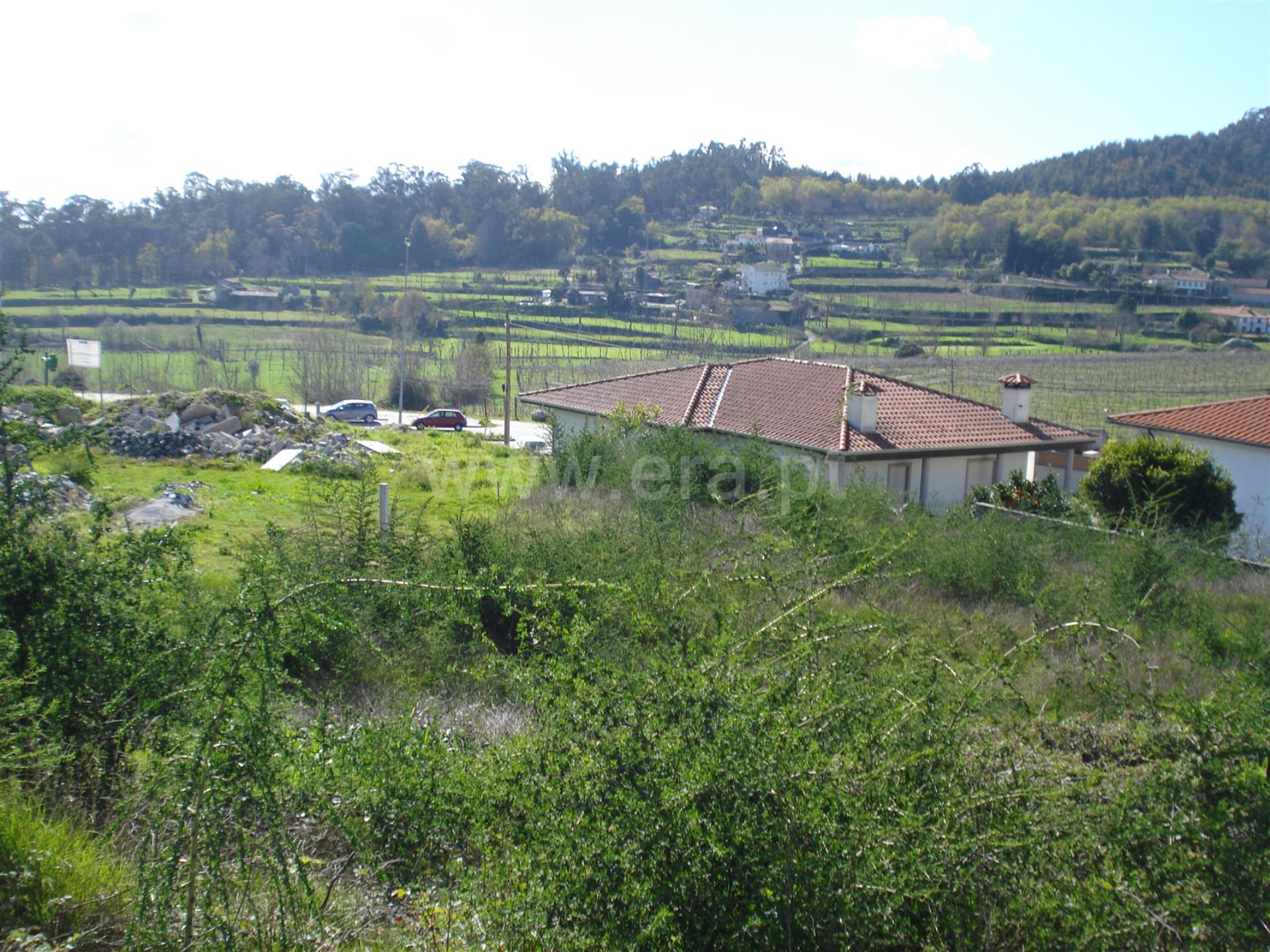 Land for sale in Guimarães, Portugal — €73,000