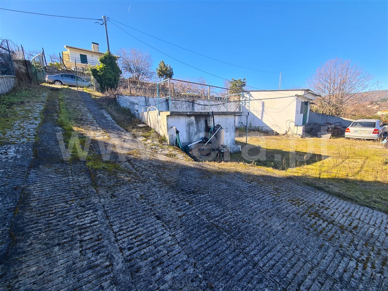 Terreno para Construção / Lamego, Lamego (Almacave e Sé)