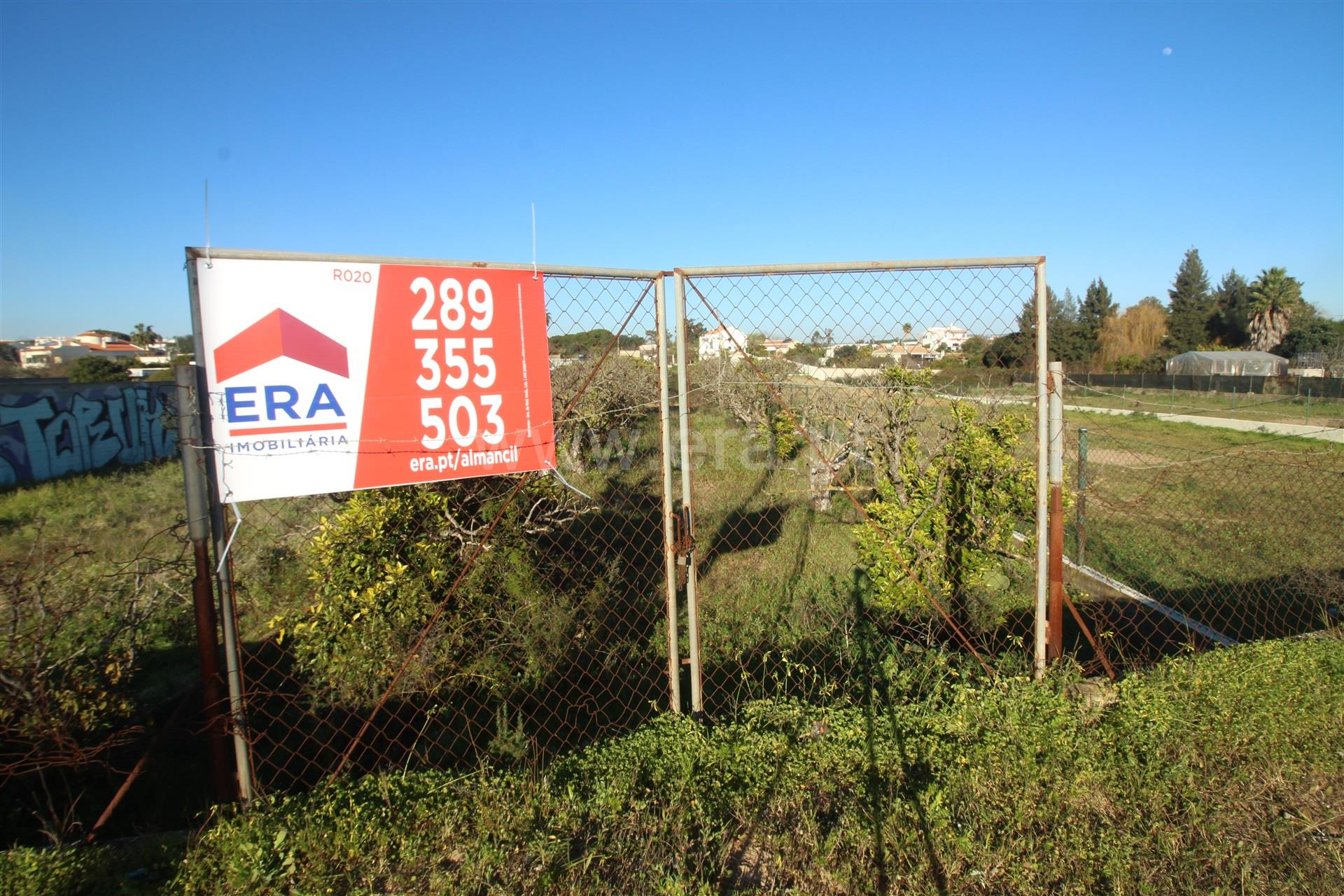Land for sale in Loulé, Portugal — €270,000