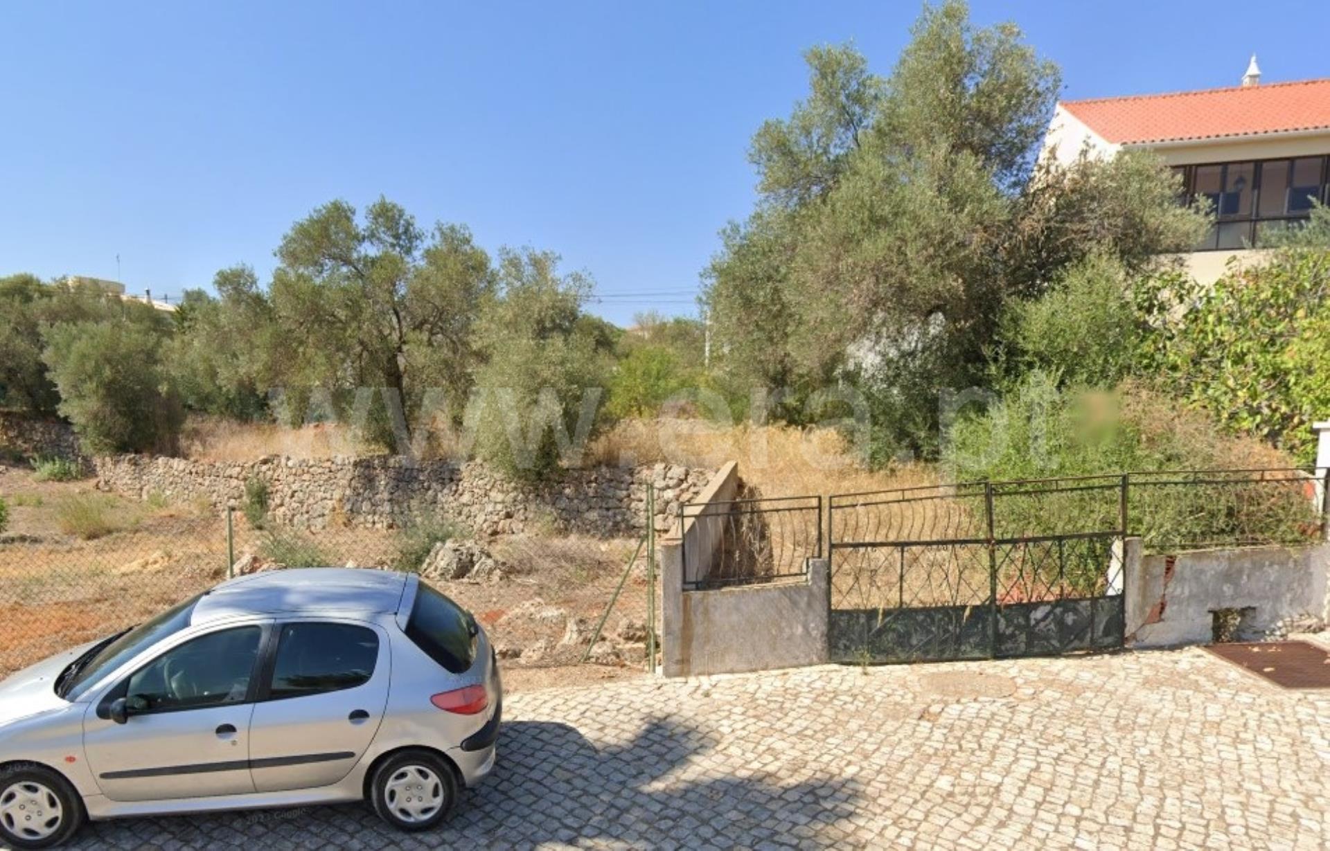 Land for sale in Loulé, Portugal — €120,000