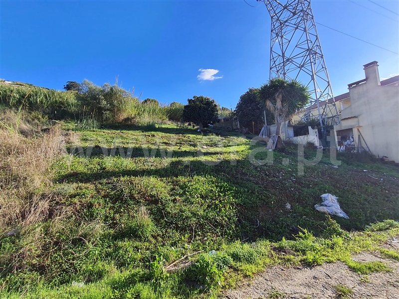 Terreno para Construção / Loures, Santo António dos Cavaleiros e Frielas