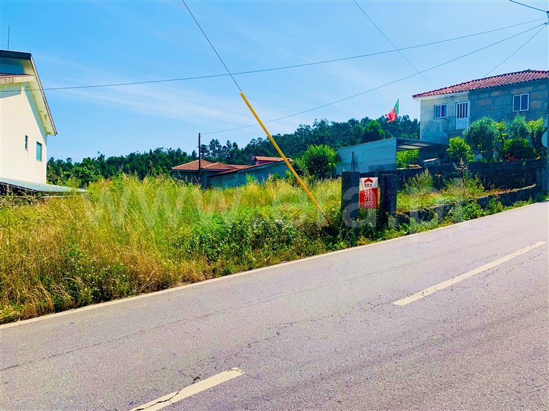 Terreno para Construção / Lousada, Aveleda