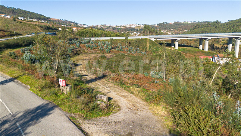 Terreno para Construção  Lousada, Cernadelo e Lousada (São Miguel e Santa Margarida) - 1414732 - 4
