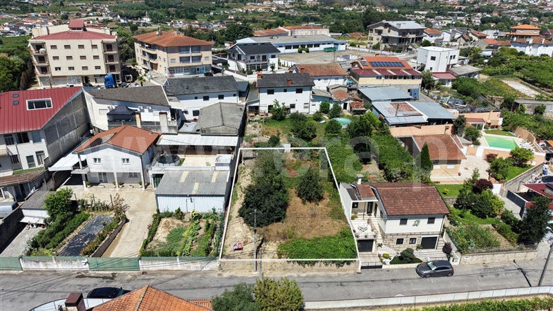 Terreno para Construção / Lousada, Nespereira e Casais