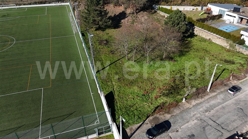 Terreno para Construção  Lousada, Silvares, Pias, Nogueira e Alvarenga - 1325991 - 8