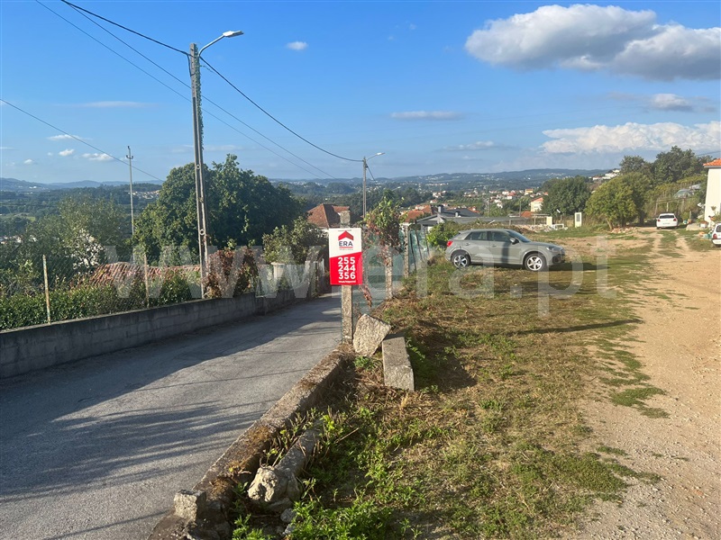 Terreno para Construção / Lousada, Torno