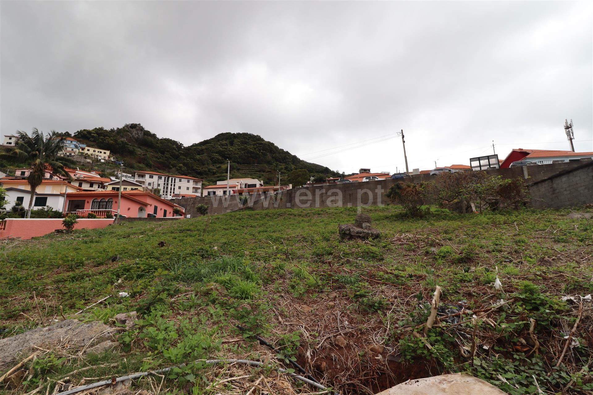 Land for sale in Machico, Portugal — €580,000