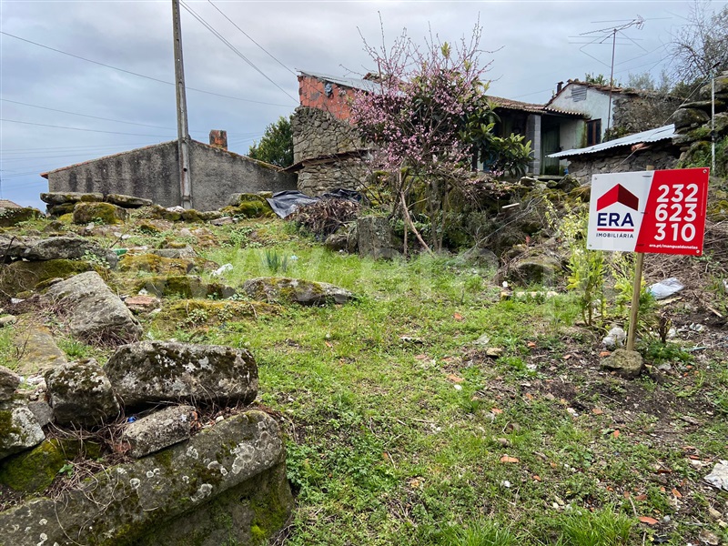 Terreno para Construção / Mangualde, Espinho