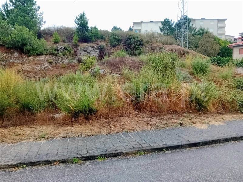Terreno para Construção / Marco de Canaveses, Marco