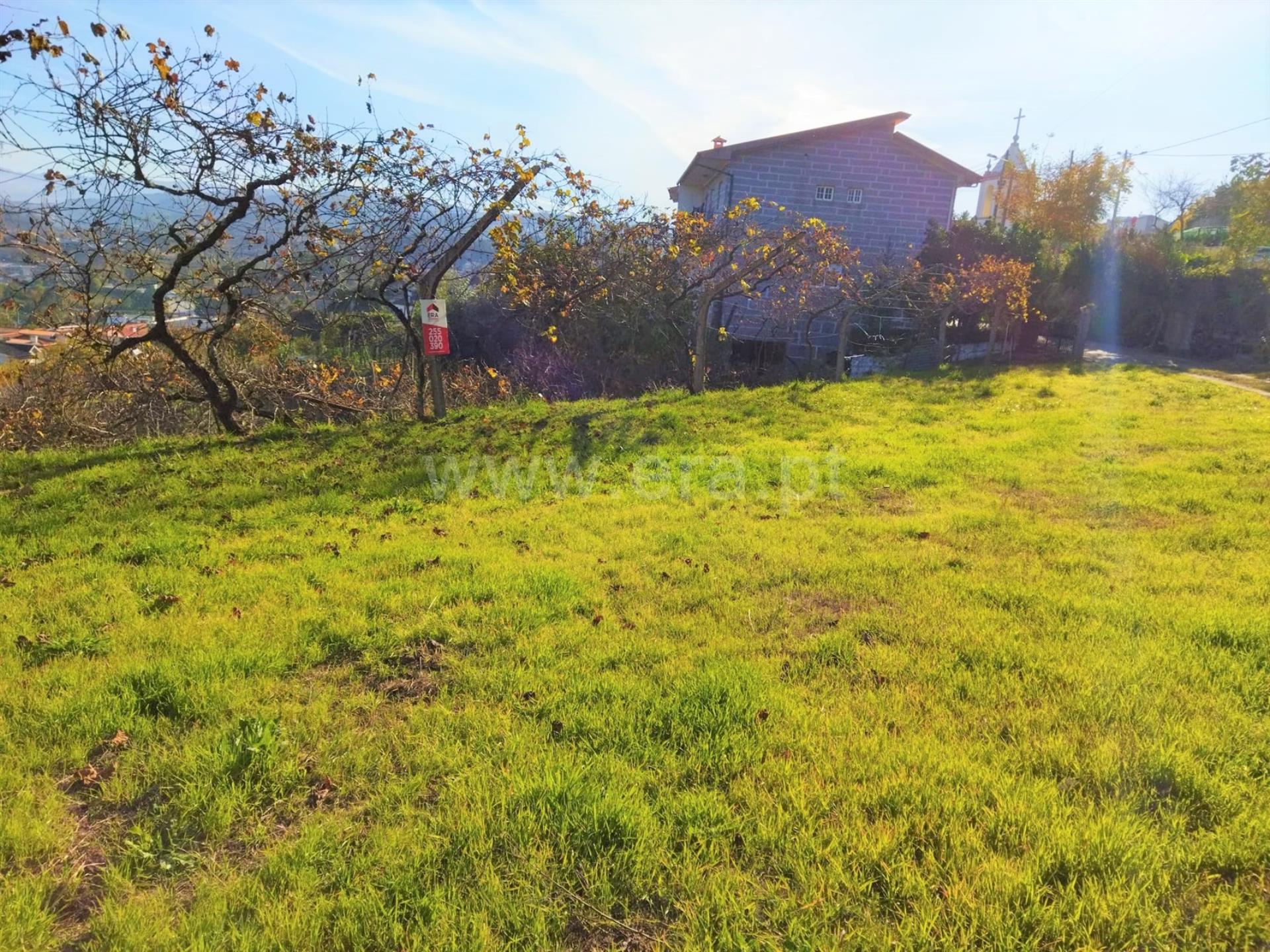 Land for sale in Marco de Canaveses, Portugal — €110,000