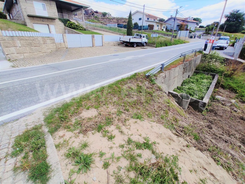 Terreno para Construção / Marco de Canaveses, Penhalonga e Paços de Gaiolo