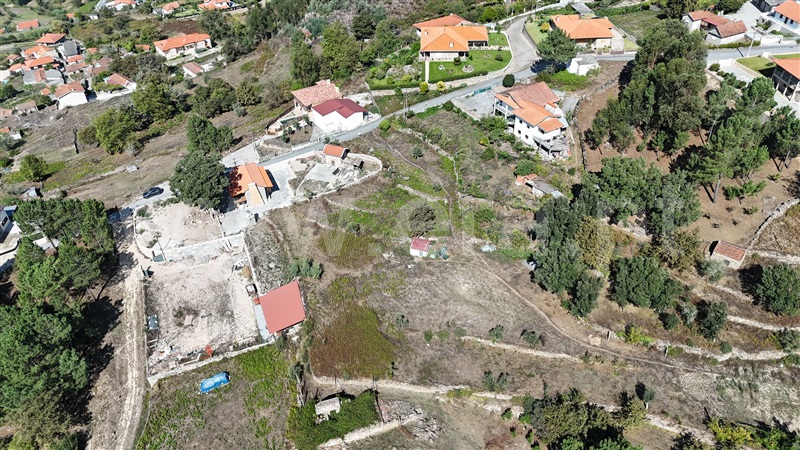 Terreno para Construção / Marco de Canaveses, Penhalonga e Paços de Gaiolo