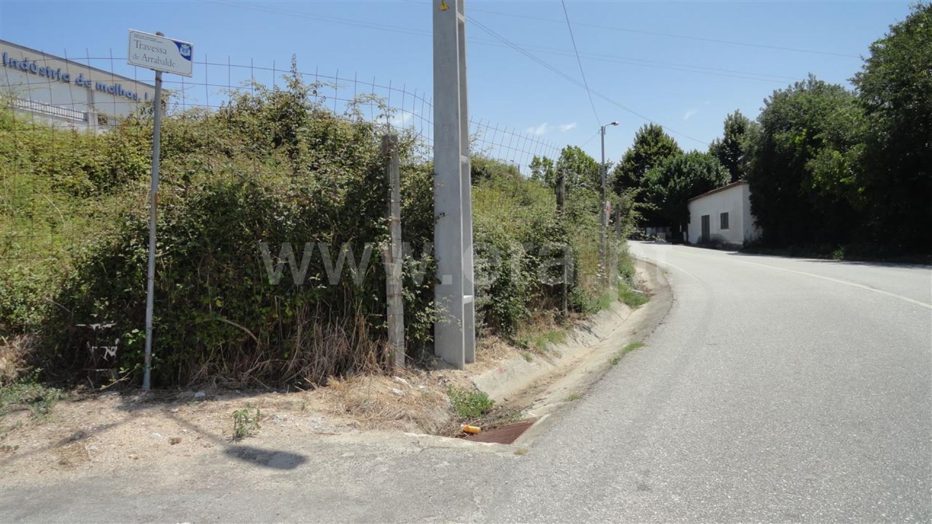 Land for sale in Marco de Canaveses, Portugal — €150,000