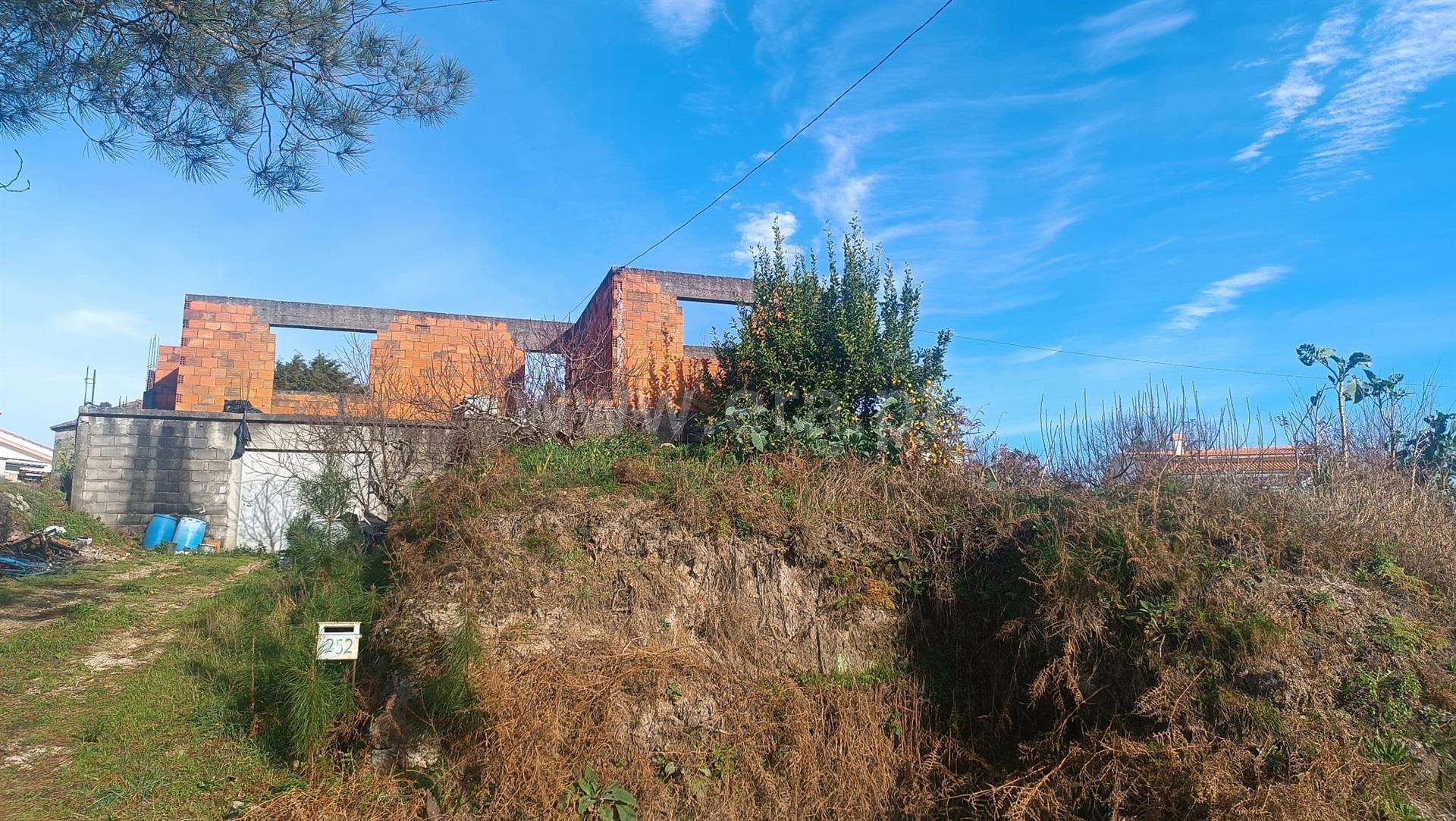 Land for sale in Marco de Canaveses, Portugal — €108,500