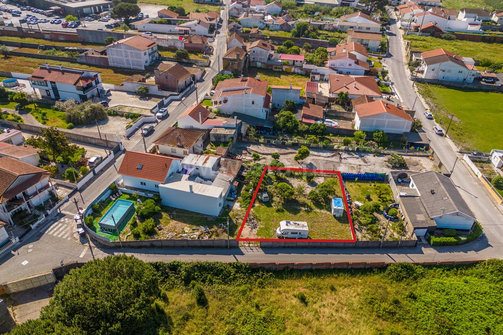 Land for sale in Marinha Grande, Portugal — €57,500