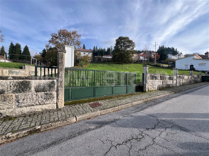 Terreno para Construção  Montalegre, Montalegre e Padroso - 1441746 - 2