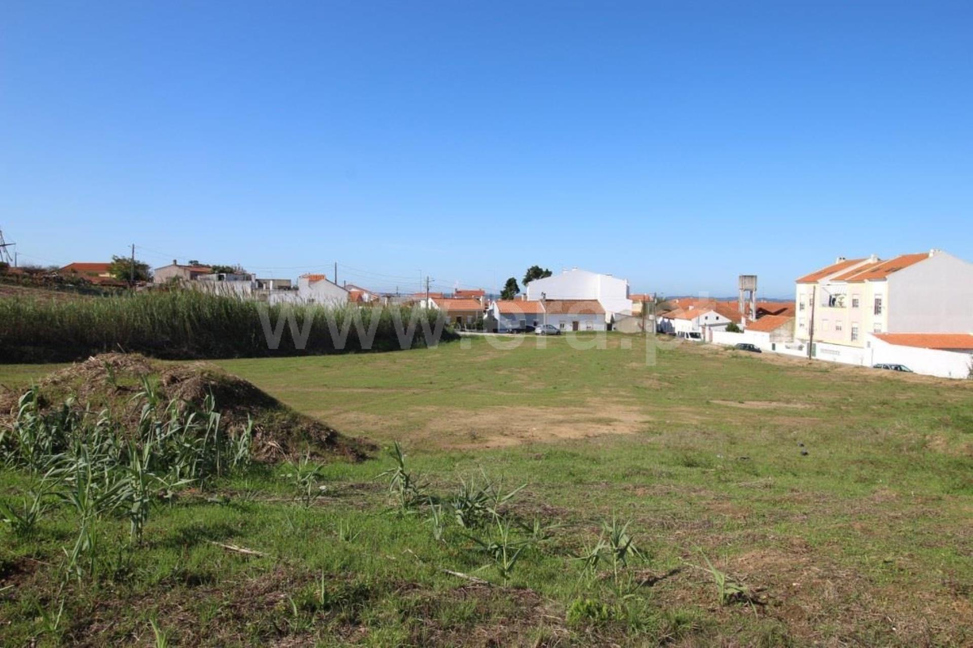 Land for sale in Óbidos, Portugal — €285,000
