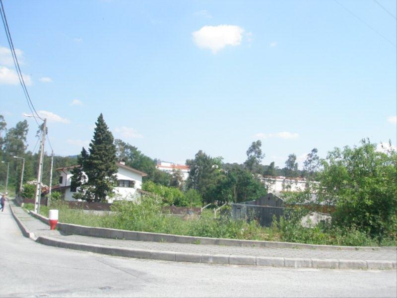 Terreno para Construção / Oliveira de Azeméis, São Roque