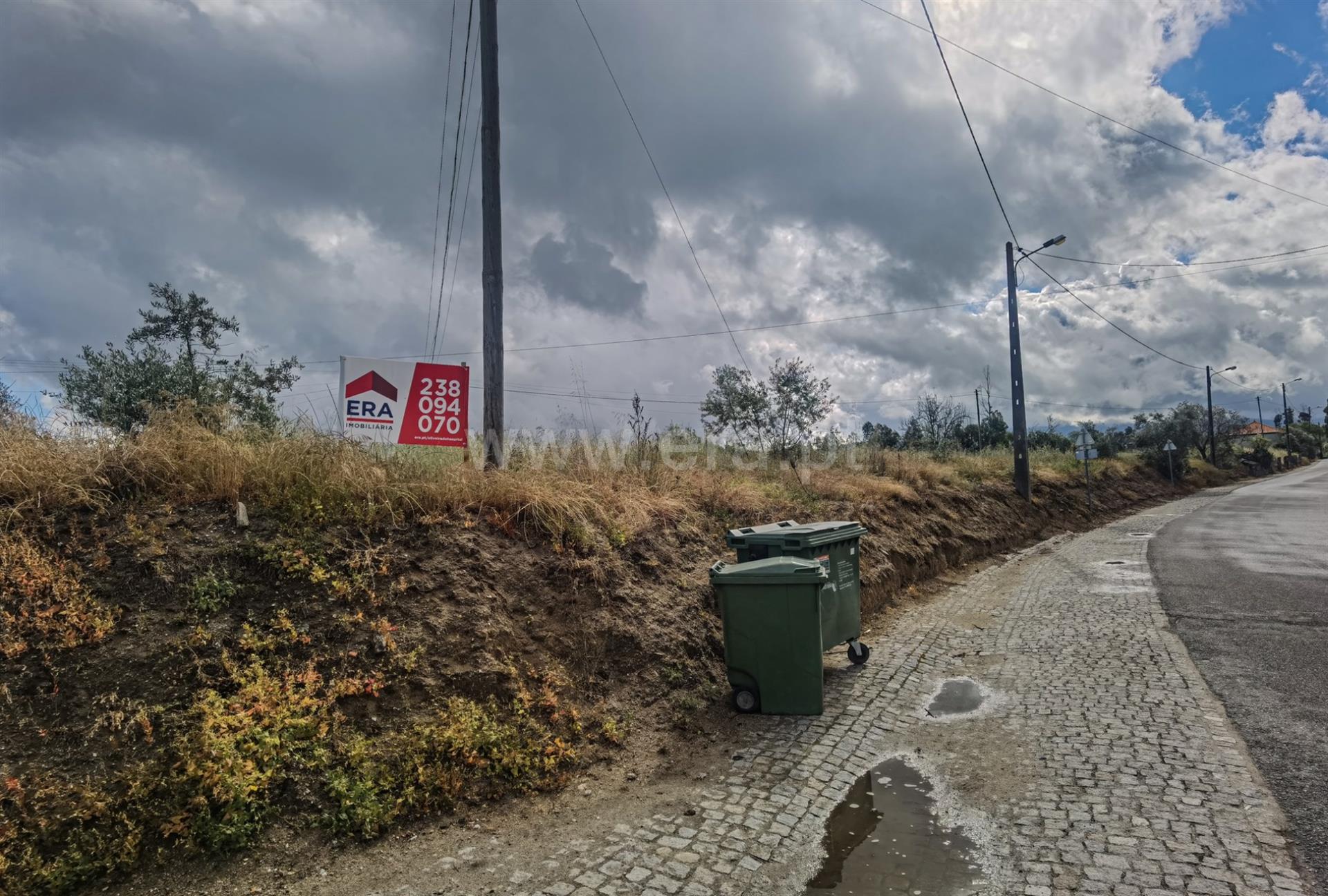 Terreno em Oliveira do Hospital