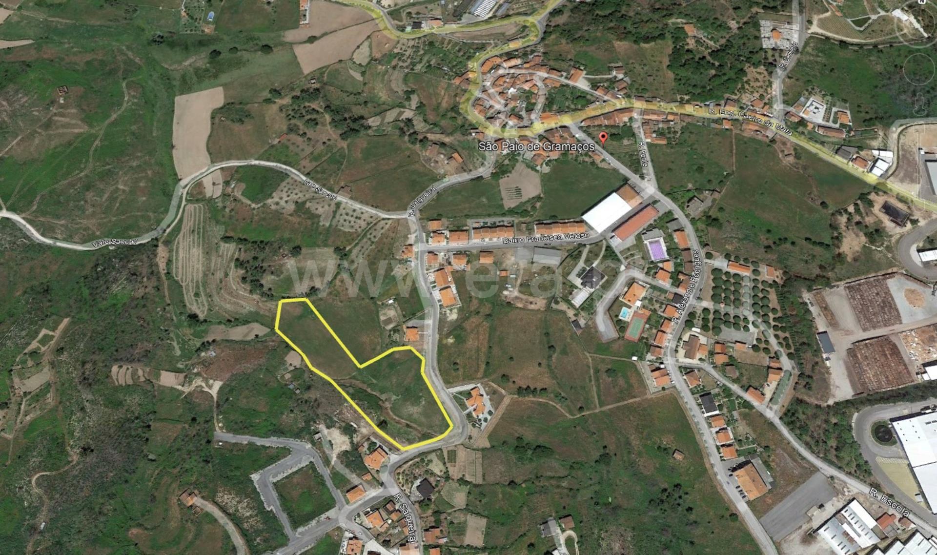 Land for sale in Oliveira do Hospital, Portugal — €73,000