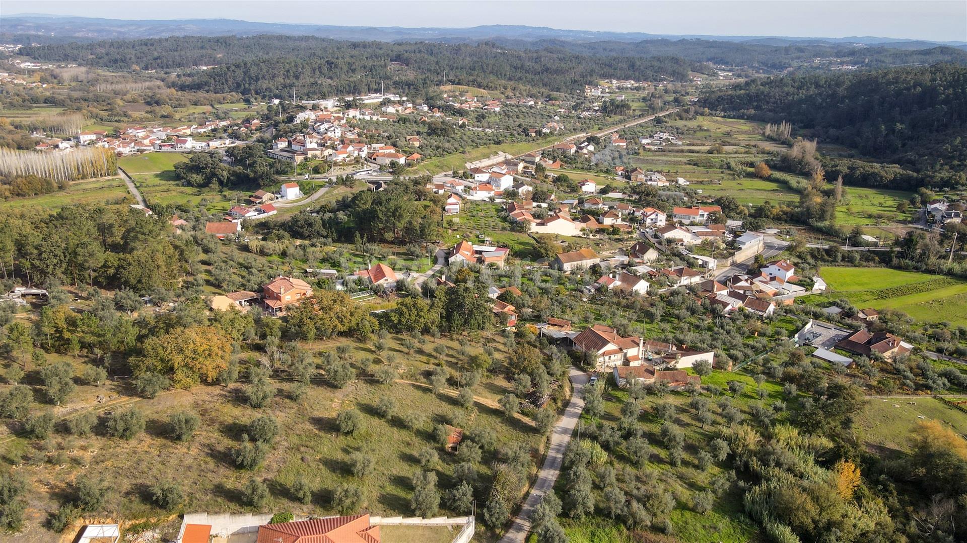 Land for sale in Ourém, Portugal — €64,000