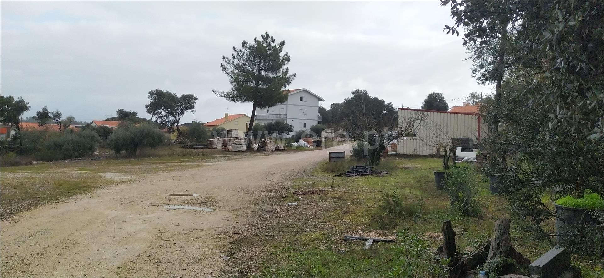 Land for sale in Ourém, Portugal — €72,000