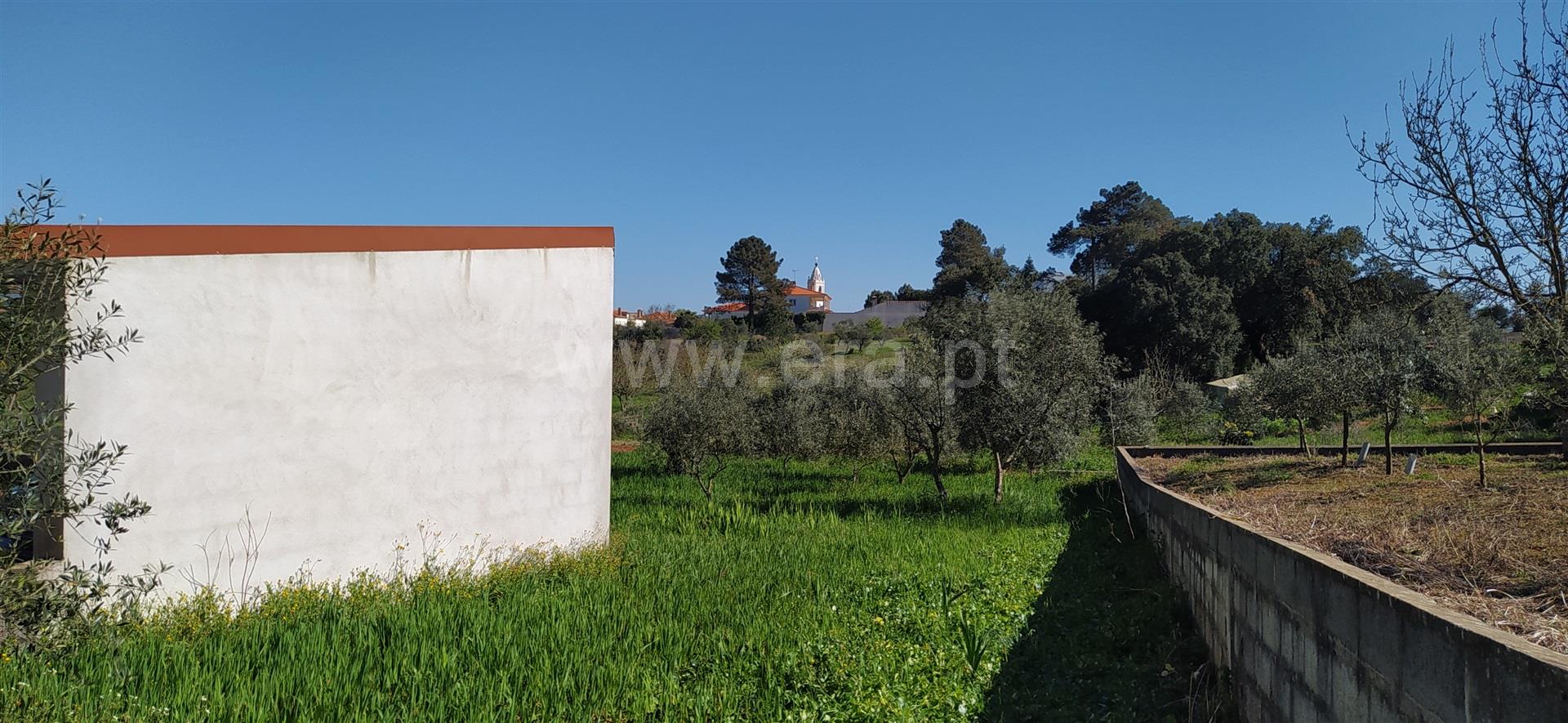 Land for sale in Ourém, Portugal — €83,000