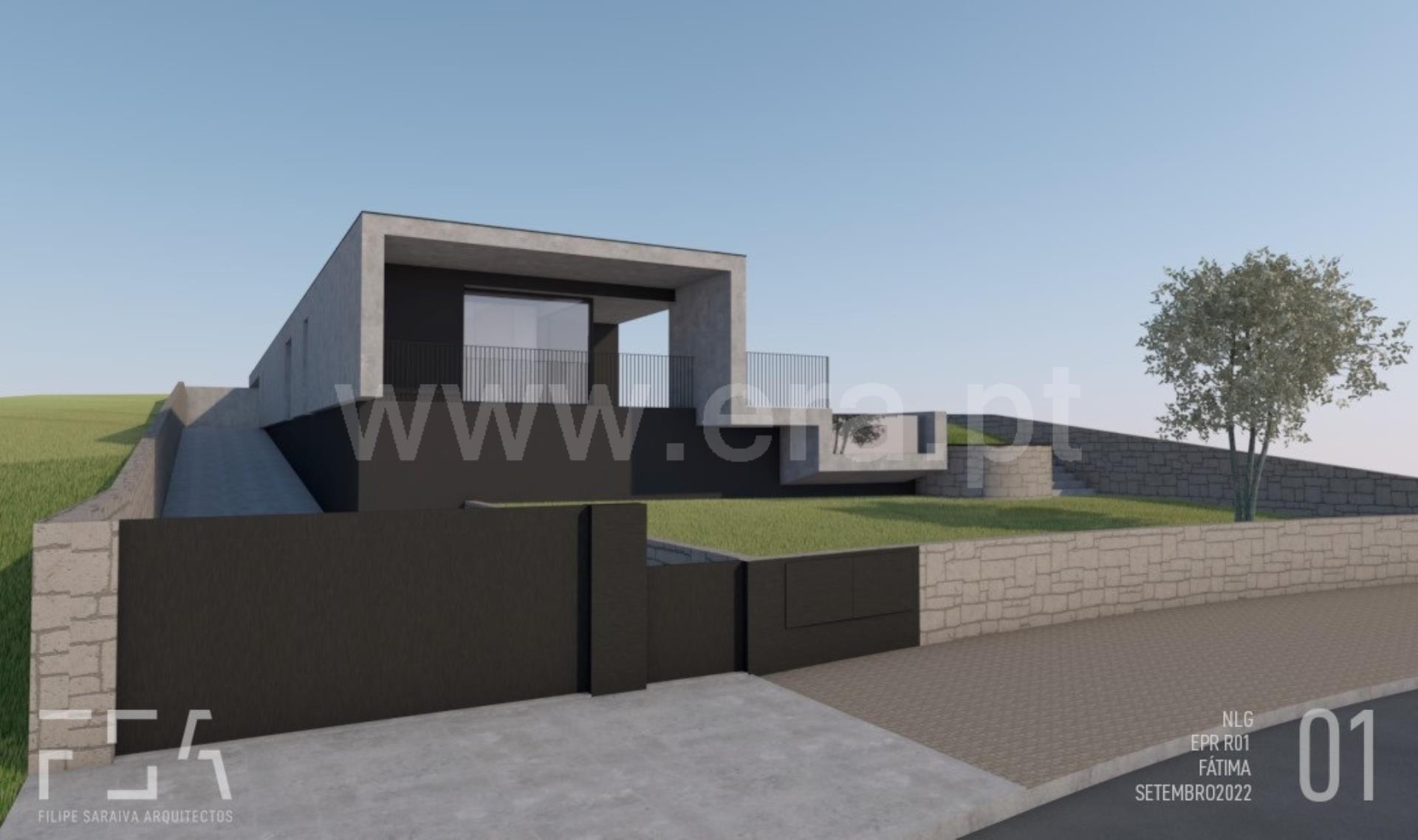 Land for sale in Ourém, Portugal — €85,000