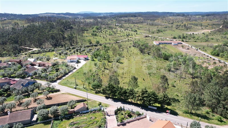 Terreno para Construção / Ourém, Freixianda, Ribeira do Fárrio e Formigais