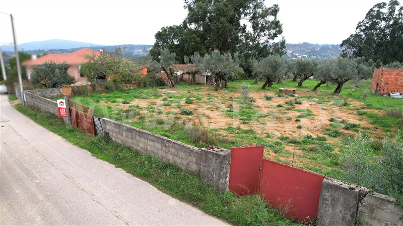 Terreno para Construção / Ourém, Freixianda, Ribeira do Fárrio e Formigais