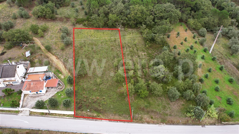 Terreno para Construção / Ourém, Gondemaria e Olival