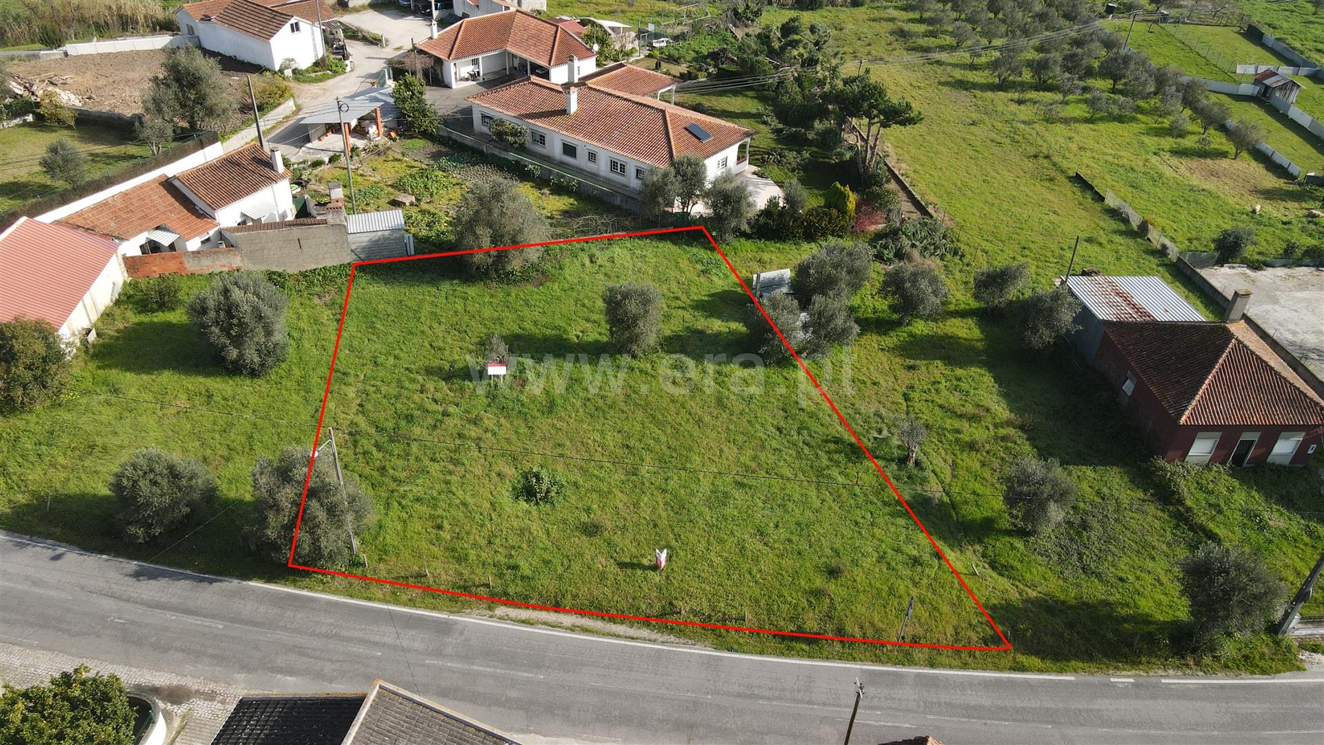 Land for sale in Ourém, Portugal — €59,000
