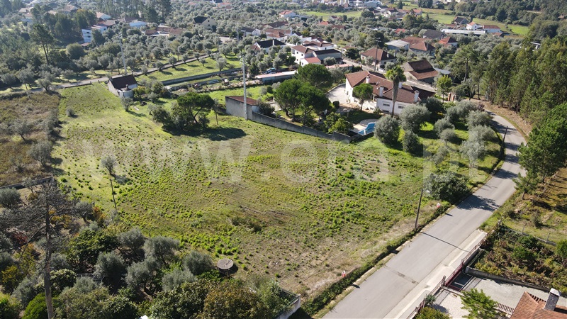 Terreno para Construção / Ourém, Urqueira