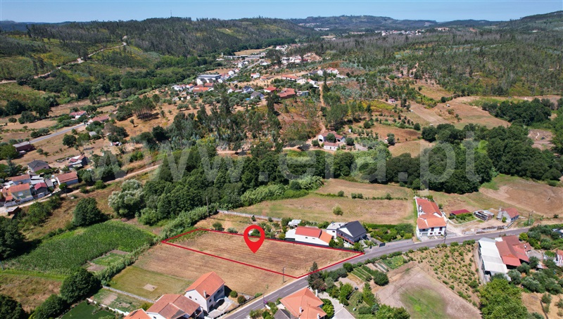 Terreno para Construção / Ourém, Urqueira