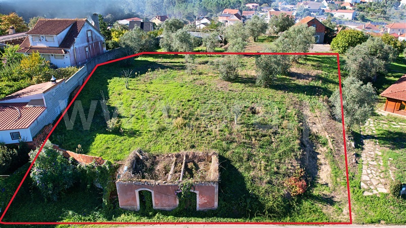 Terreno para Construção / Ourém, Urqueira