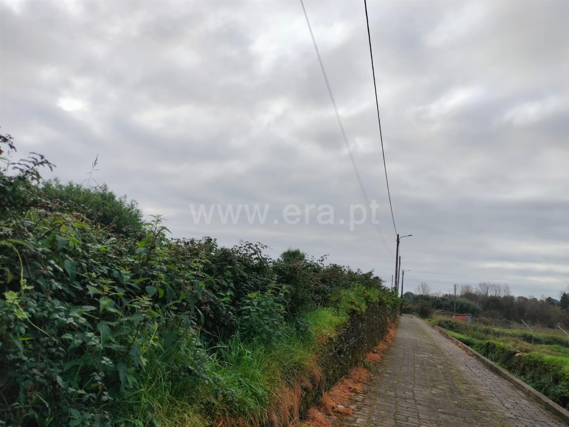 Land for sale in Ovar, Portugal — €591,500