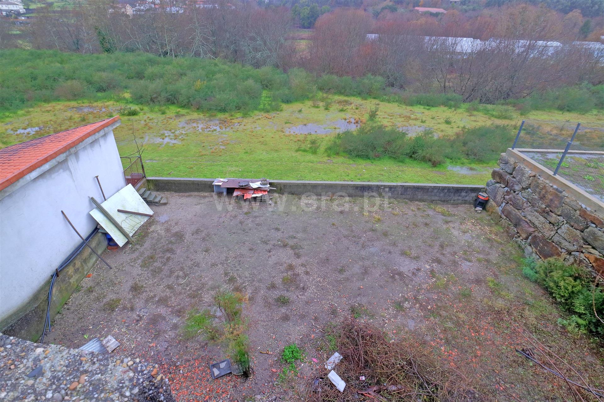 Land for sale in Paços de Ferreira, Portugal — €68,000