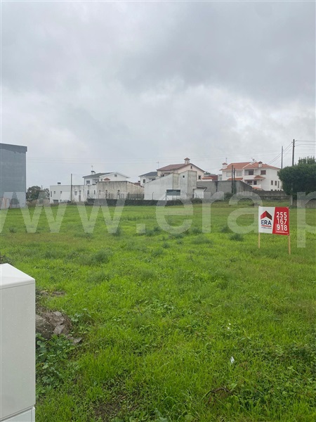 Terreno para Construção / Paços de Ferreira, Freamunde