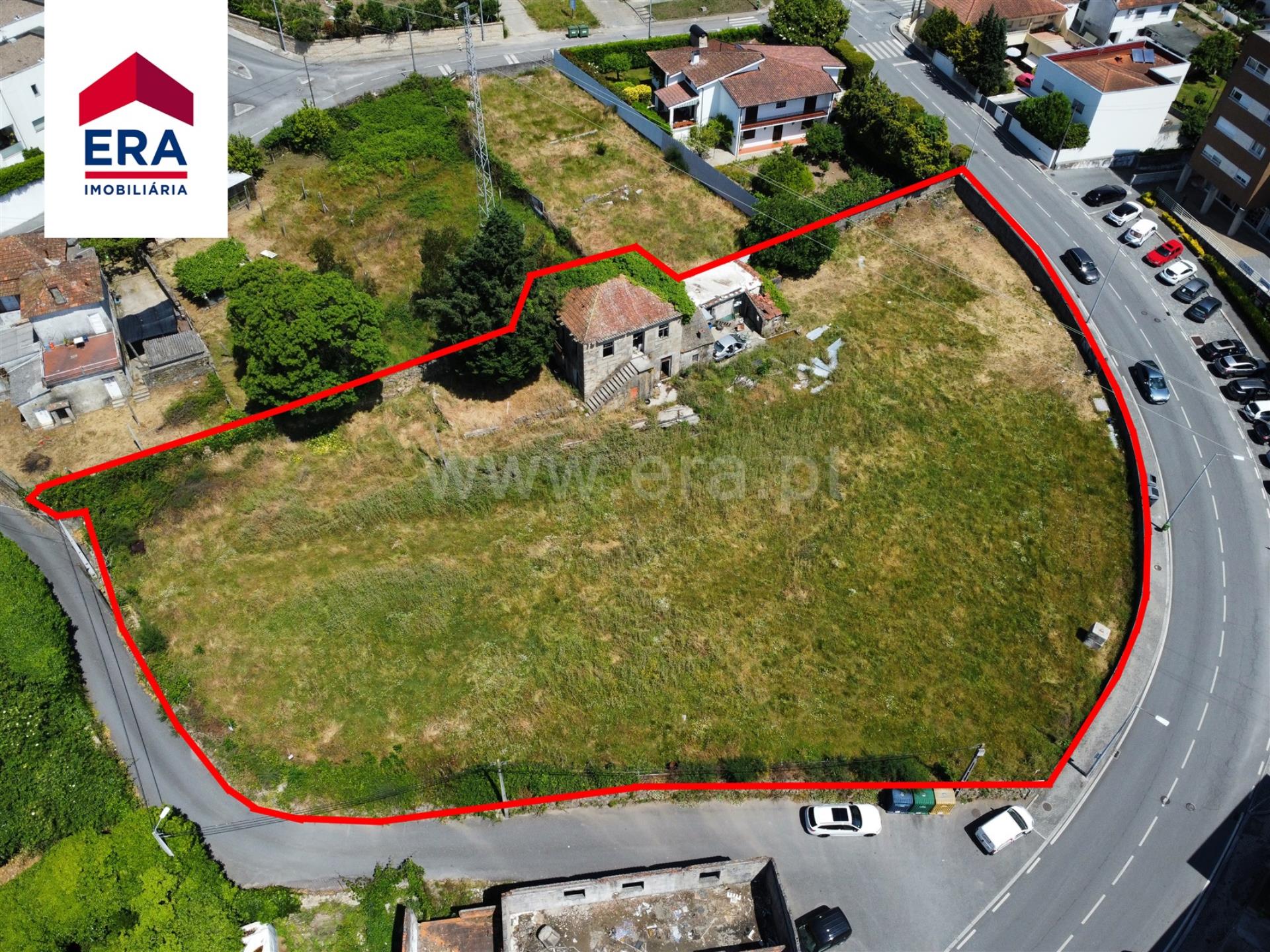 Land for sale in Paços de Ferreira, Portugal — €800,000