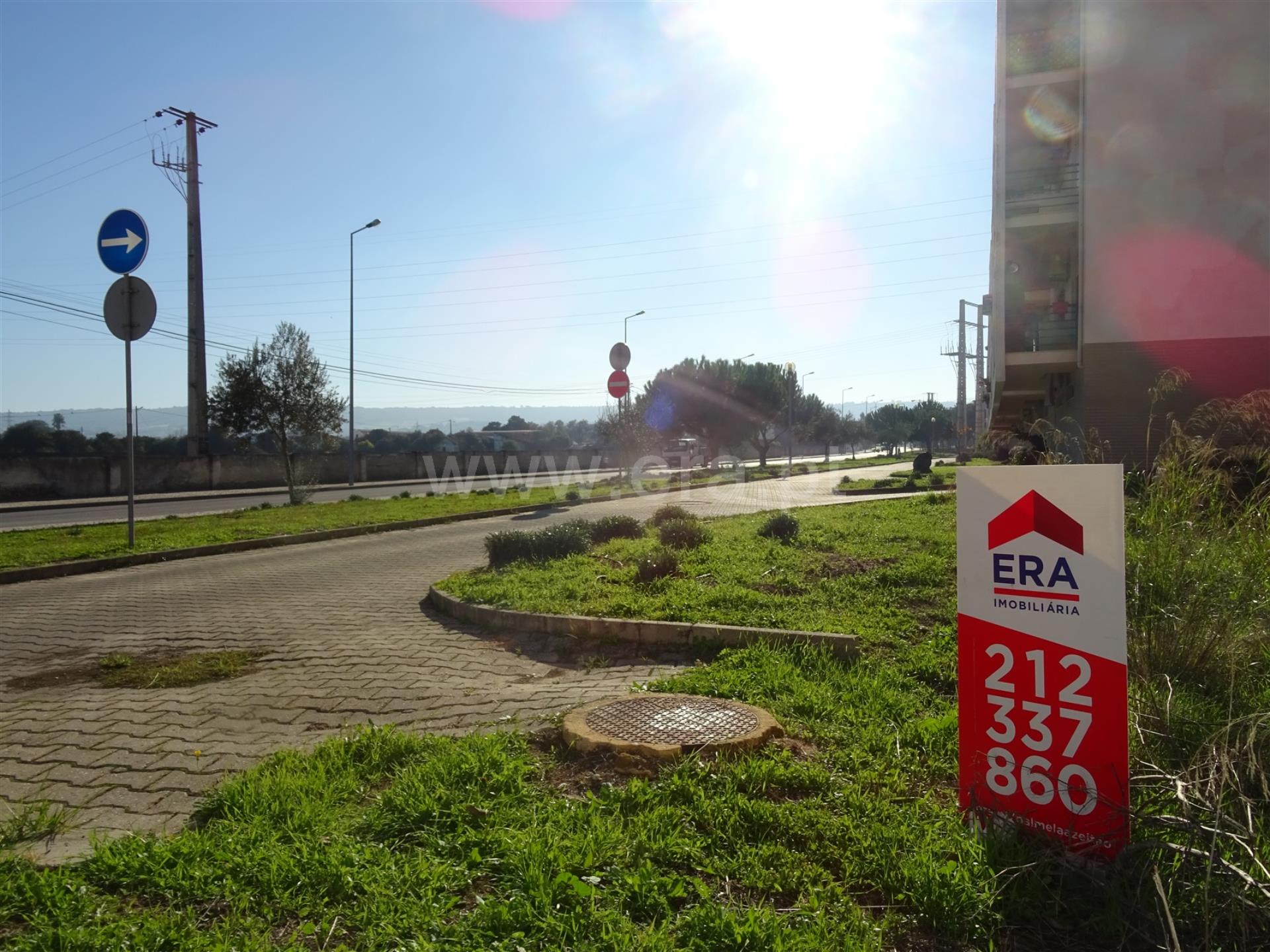 Land for sale in Palmela, Portugal — €235,000
