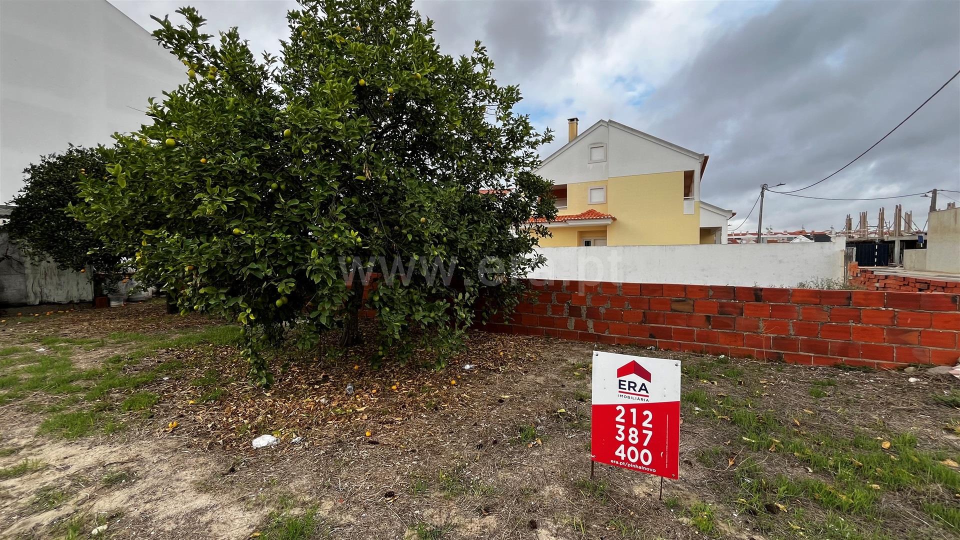 Land for sale in Palmela, Portugal — €189,000