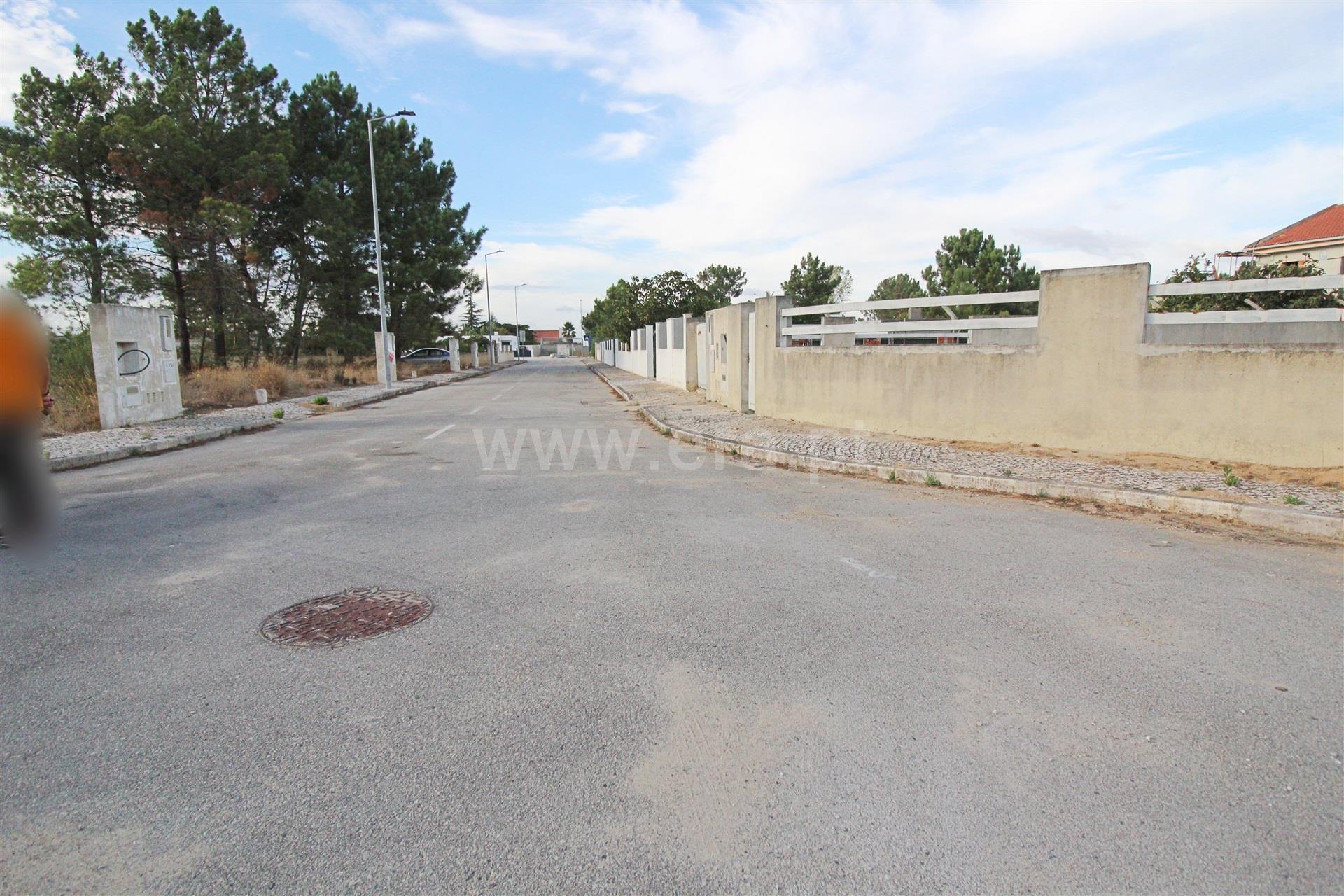 Land for sale in Palmela, Portugal — €125,000
