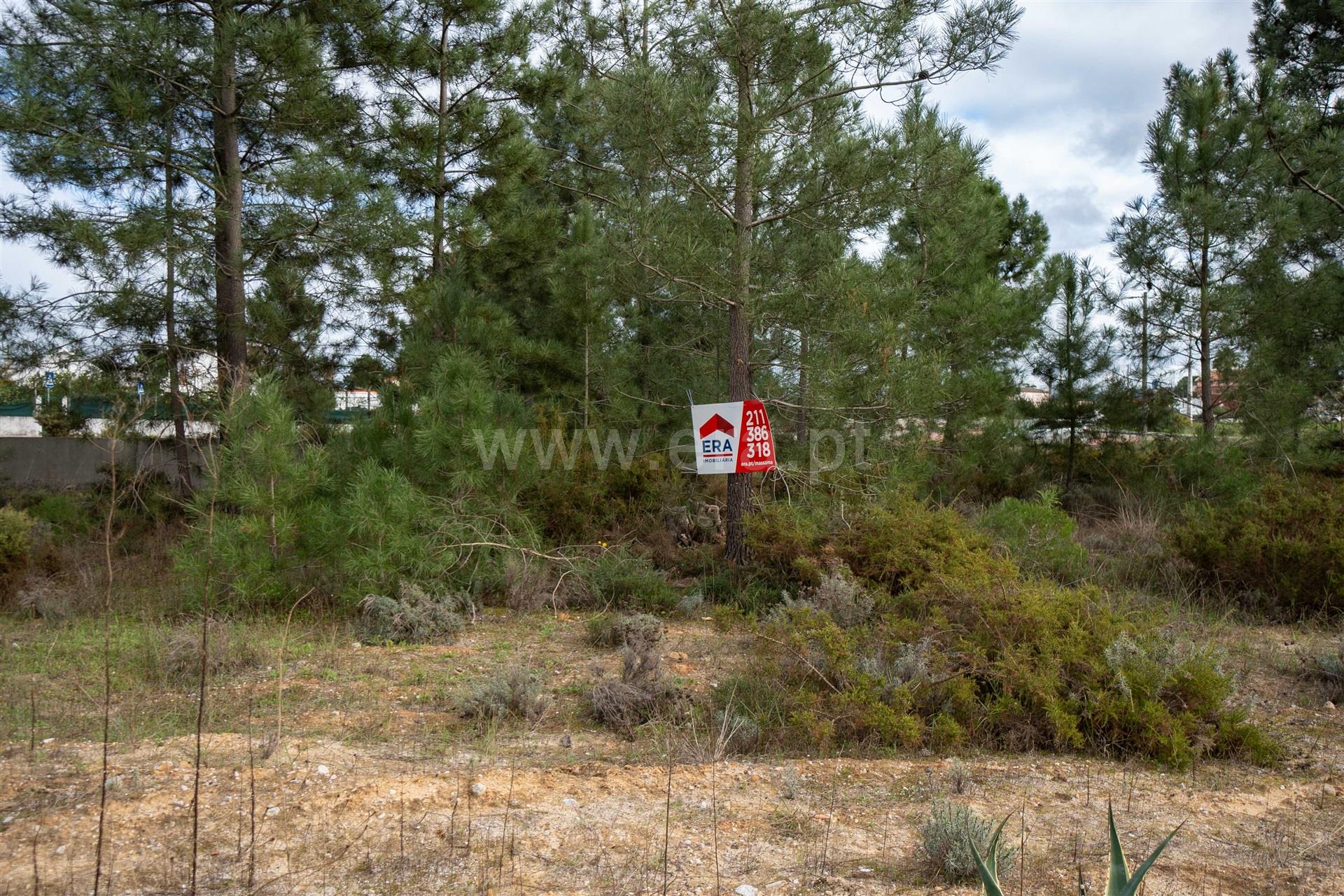 Land for sale in Palmela, Portugal — €125,000