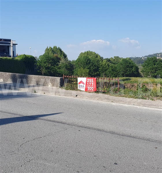 Terreno para Construção / Paredes, Cete