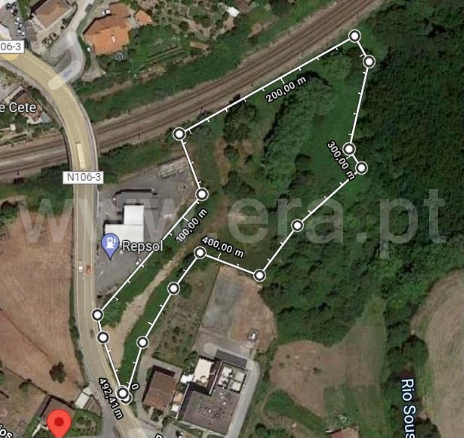 Land for sale in Paredes, Portugal — €68,000